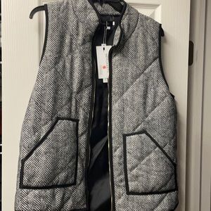Quilted Herringbone Puffer Vest with Zipper